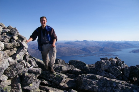 Jörg ganz oben auf dem Kvasstinden